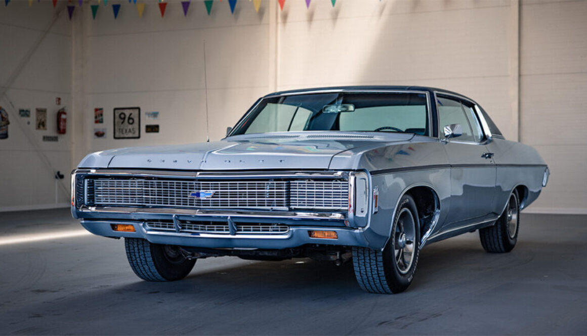 Chevrolet Caprice 1969 - widok z przodu i lewego boku