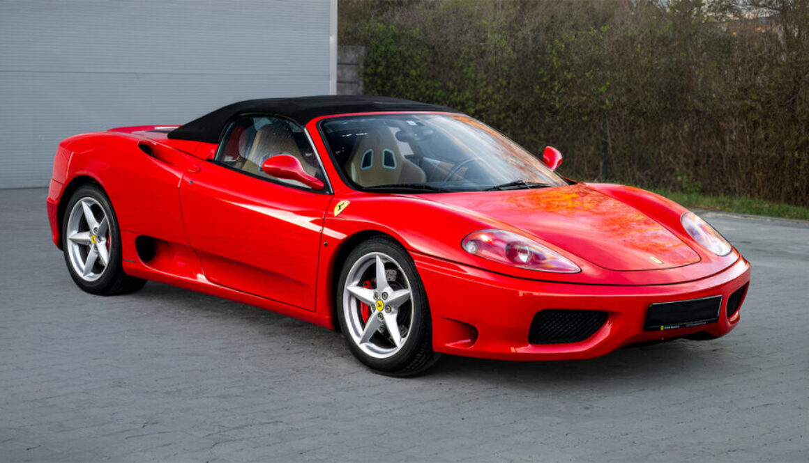 Ferrari 360 Moden Spider 2001 - widok z przodu i lewego boku